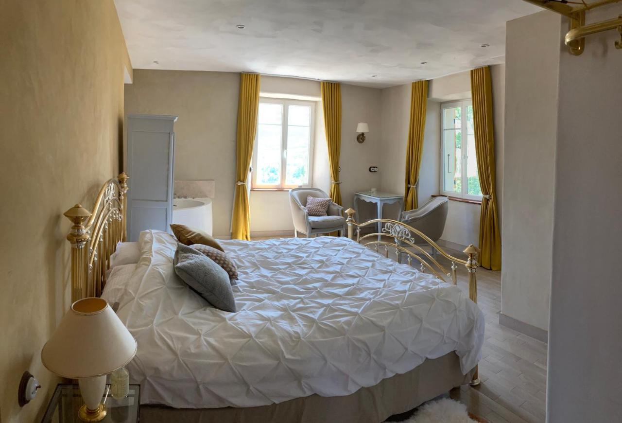 Bed and Breakfast Domaine De Combe Beluze Mison Екстер'єр фото