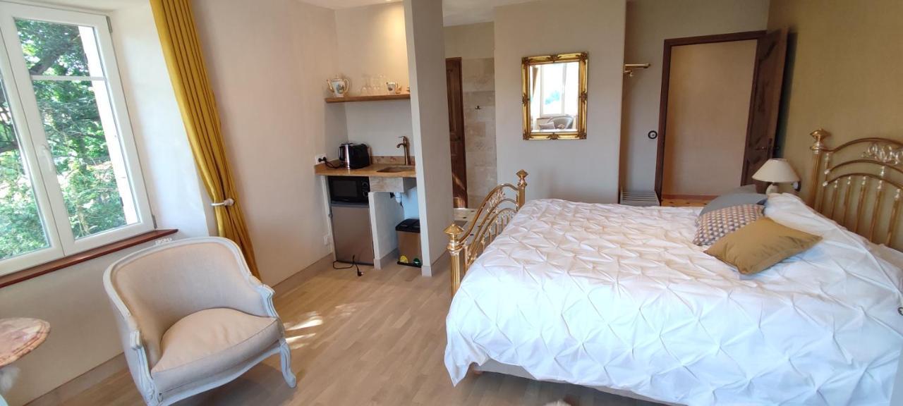 Bed and Breakfast Domaine De Combe Beluze Mison Екстер'єр фото