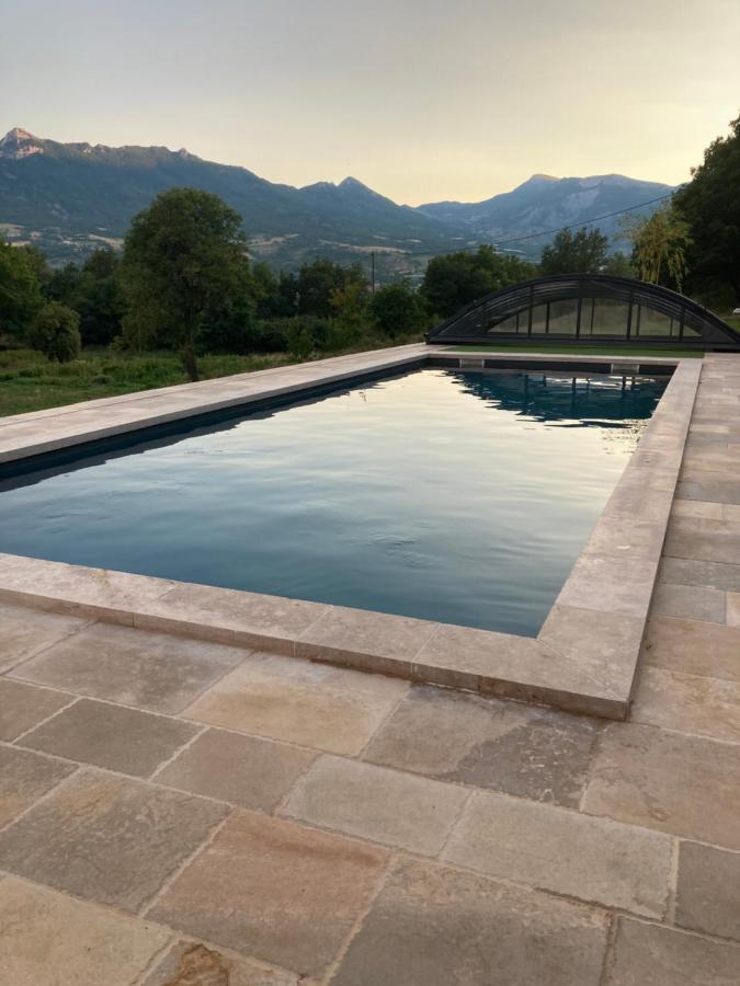 Bed and Breakfast Domaine De Combe Beluze Mison Екстер'єр фото
